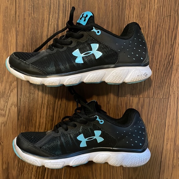 Under Armour Black Sneakers Size 6 - Picture 7 of 9